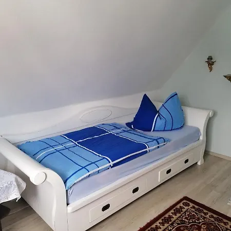 Apartamento Ferien Im Haus Am Waldrand