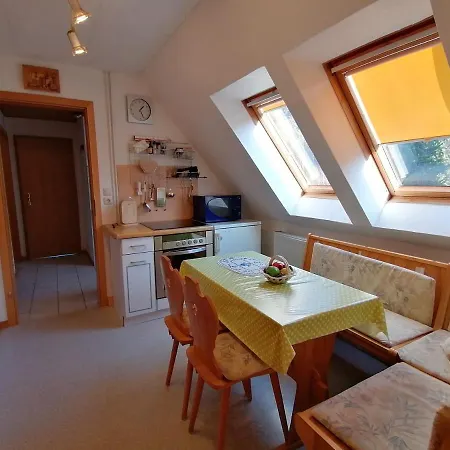 Ferien Im Haus Am Waldrand * פרייטל