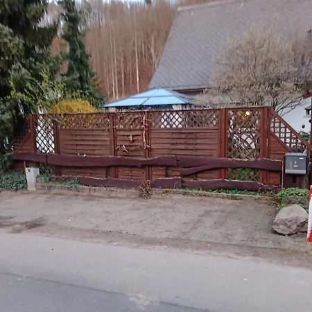 Ferien Im Haus Am Waldrand פרייטל