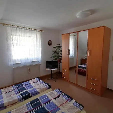 Ferien Im Haus Am Waldrand דירה פרייטל